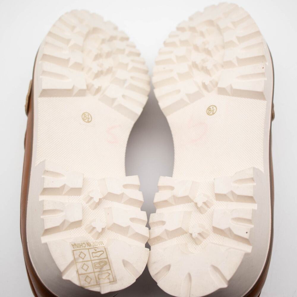 Journee Collection Kenly Tan Loafer Shoes Womens SIZE 8.5 WIDE - Picture 6 of 8